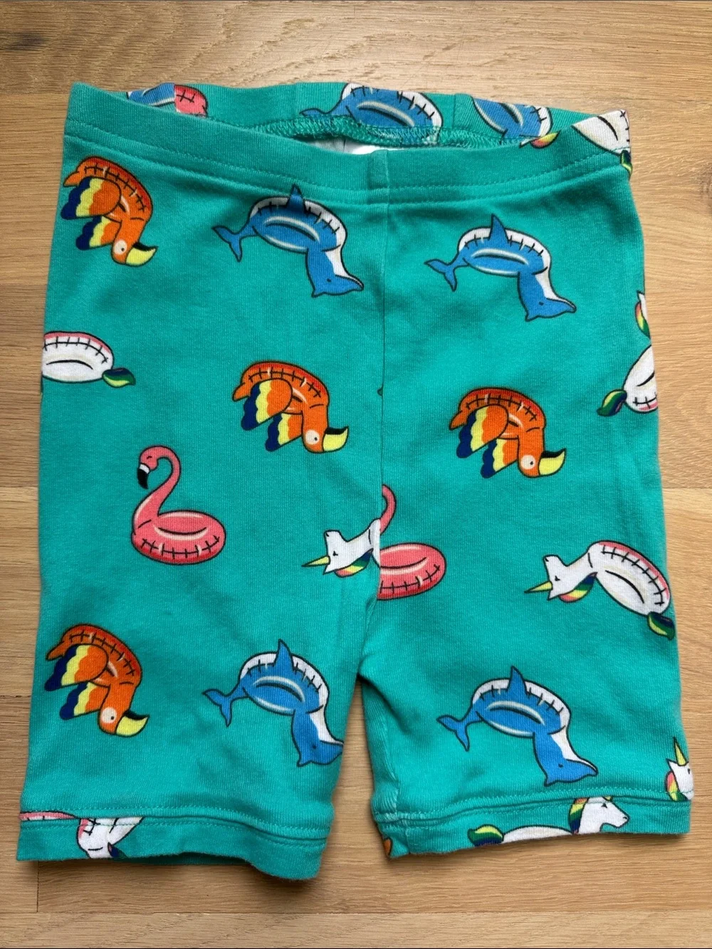 Kids’ Gap Pool Floats Snug Fit Pajama Set - Size 6